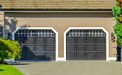 United Garage Doors Seattle, WA 206-946-9869 United Garage Doors Seattle, WA 206-946-9869